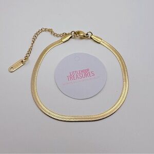 Dainty chain stainless steel bracelet